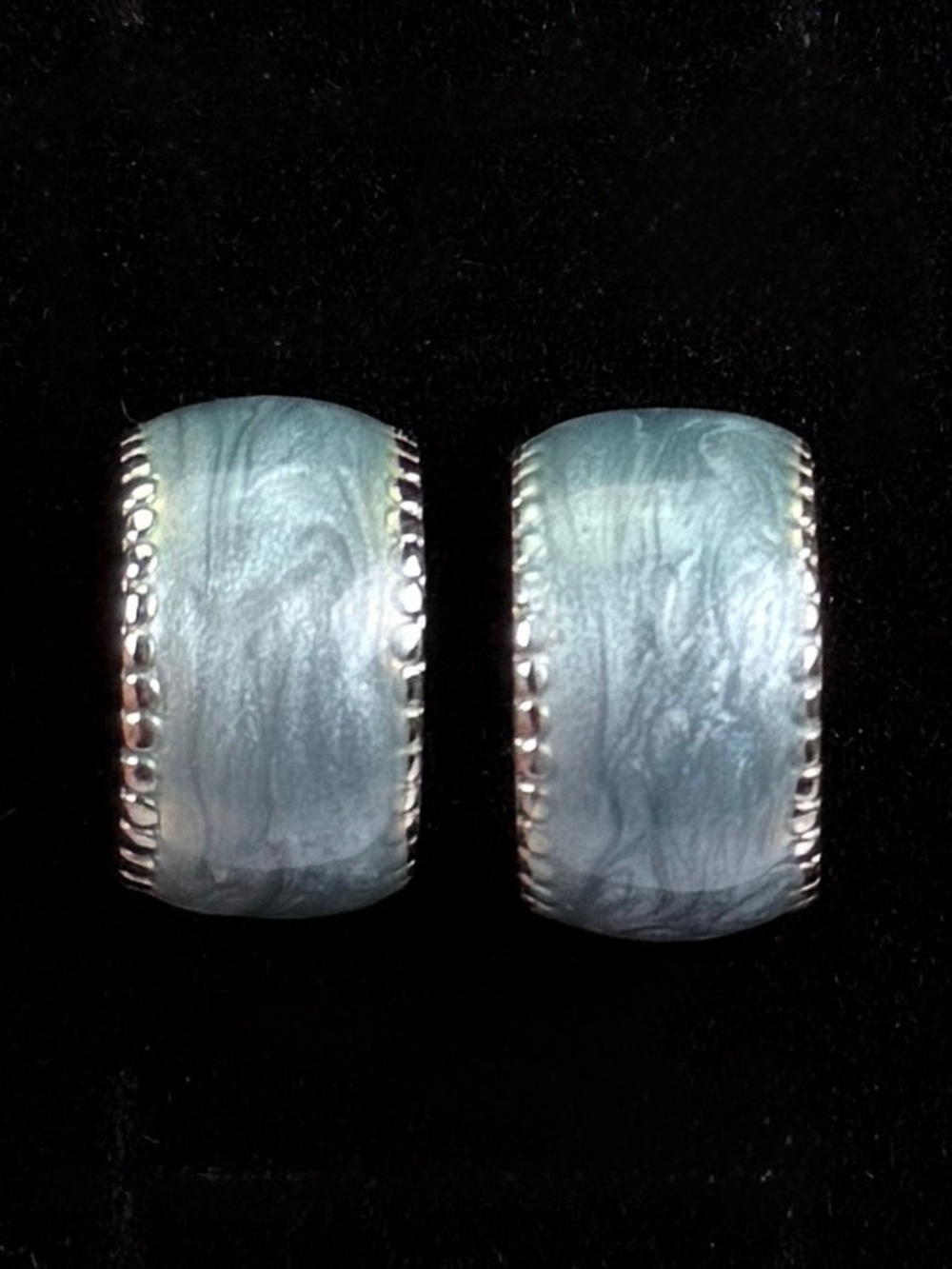 Vintage, wide silvertone enamel swirl pierced earrings